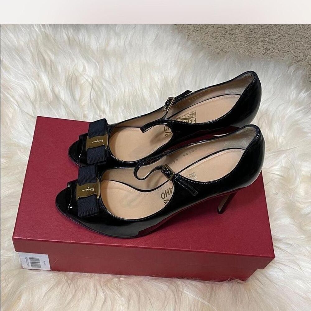 Salvatore-ferragamo Women's Black Courts